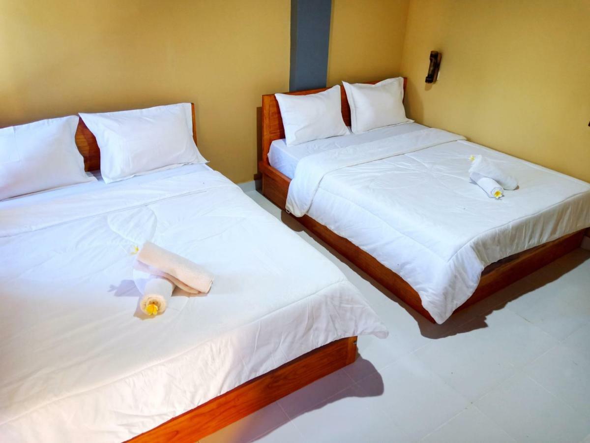 Aryasuta Bungalow Tetebatu Esterno foto