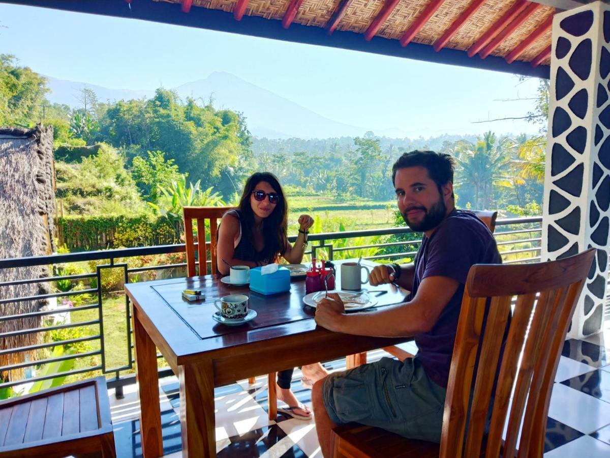 Aryasuta Bungalow Tetebatu Esterno foto